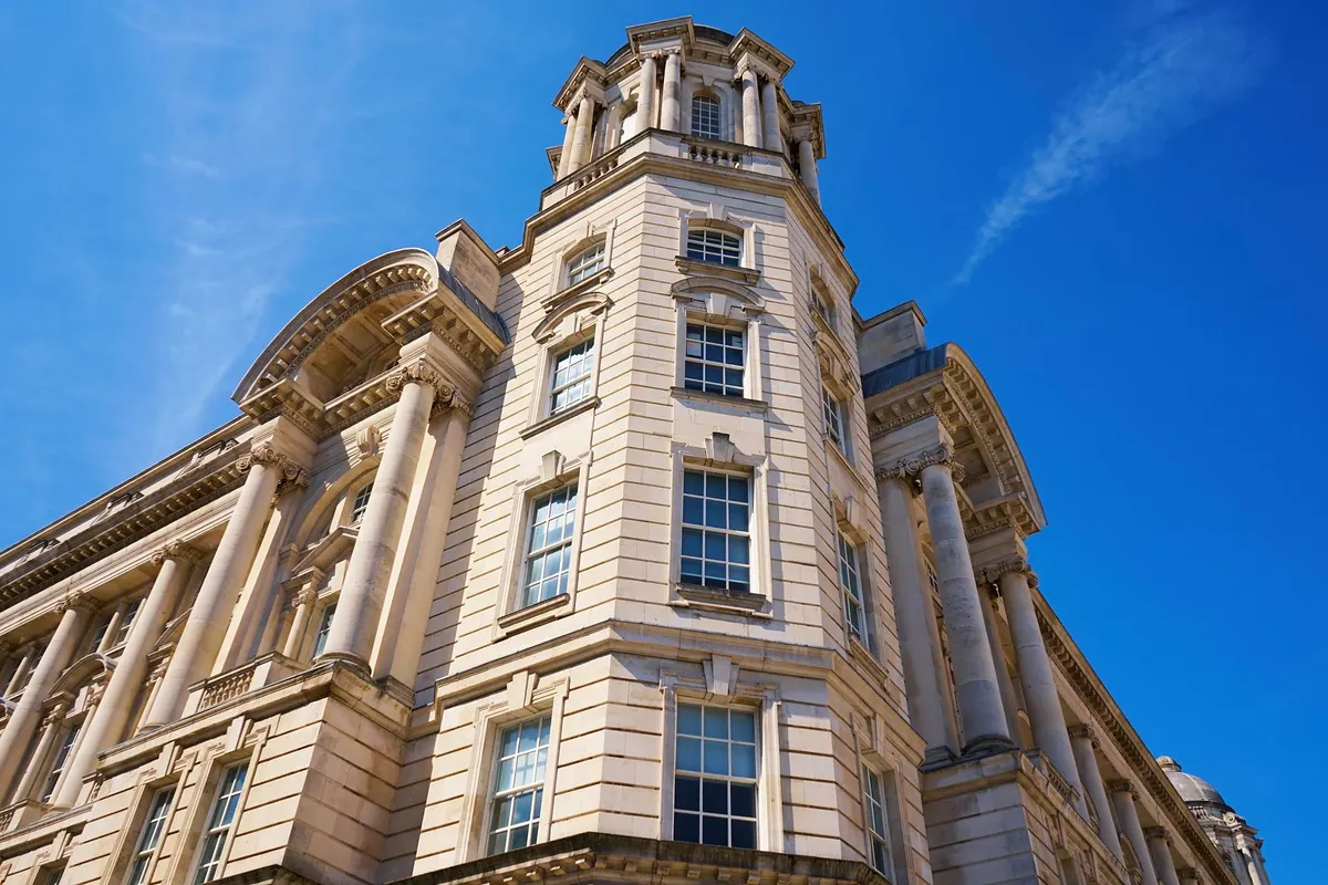 Buying a Listed Mews House: A Beginner's Guide to Consent and Costs
